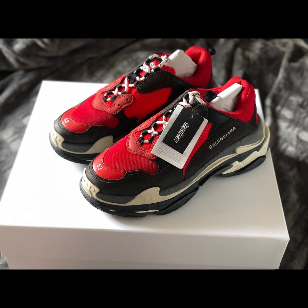 Balenciaga Triple S Red And Black